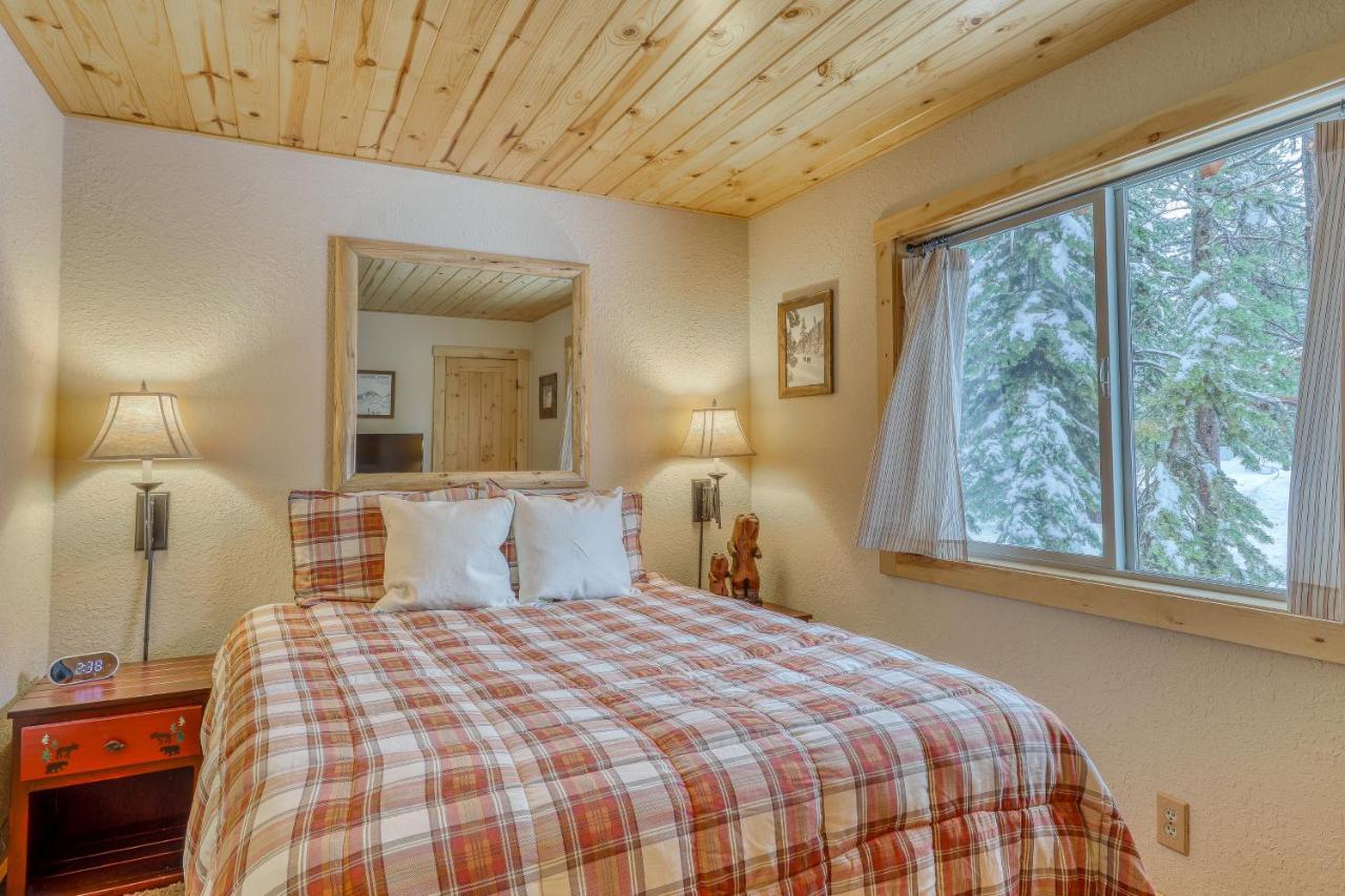 טראקי Snowpeak Chalet In Tahoe Donner מראה חיצוני תמונה